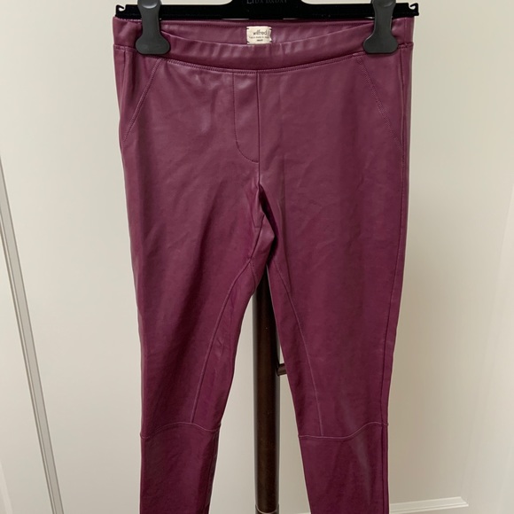 NWOT wilfred vegan leather leggings🍷 - Picture 5 of 5